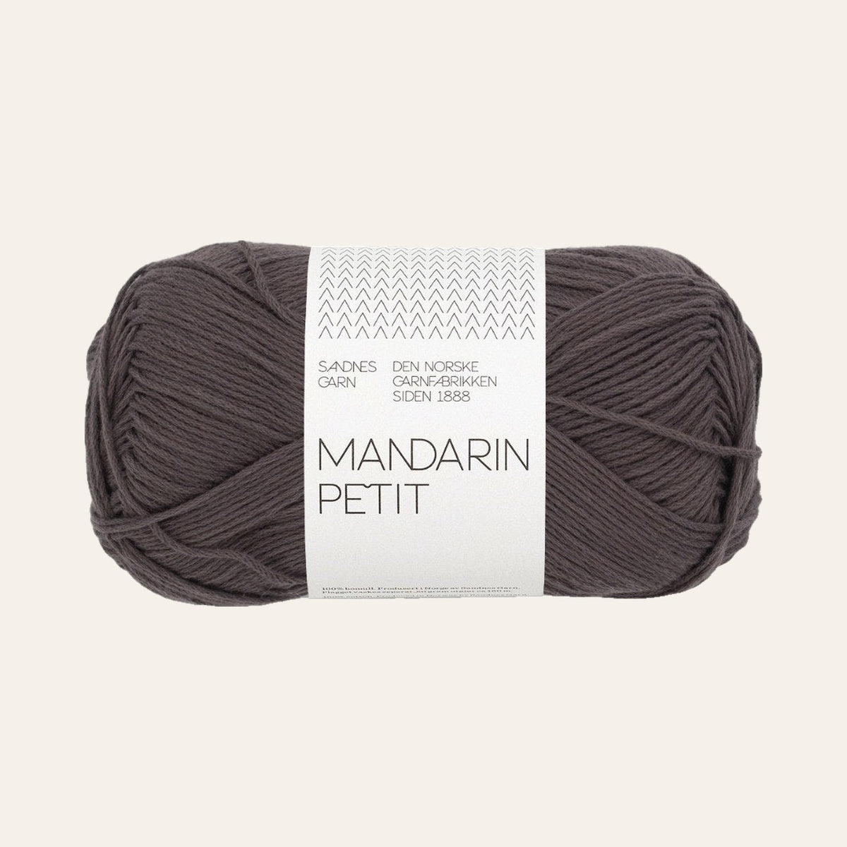 Mandarin Petit 2581 after dark